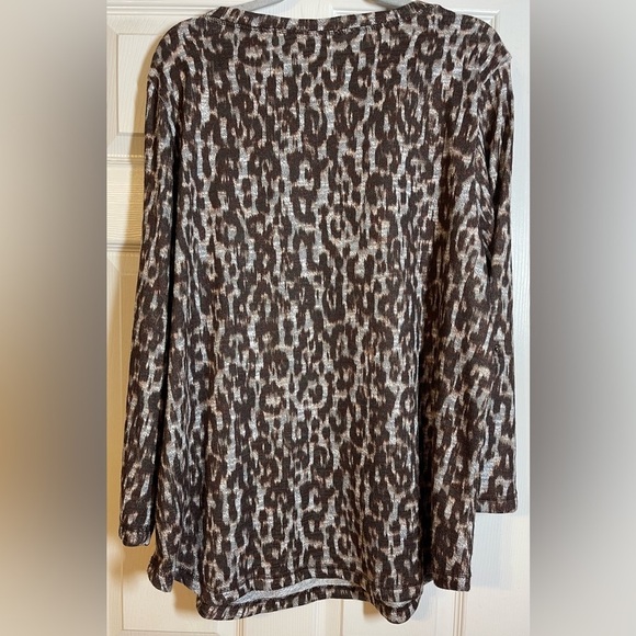 Ruby Rd Women’s Plus Size Leopard Pullover Top Size 3X - Picture 3 of 6